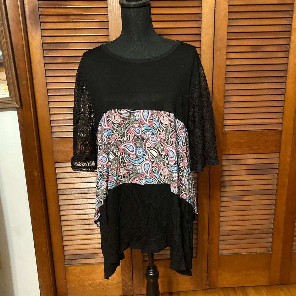 Hi-lo one size top.